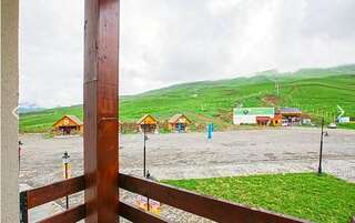Апарт-отели Gudauri Travel Apartments in Suites (New Gudauri) Гудаури Апартаменты с видом на горы-3