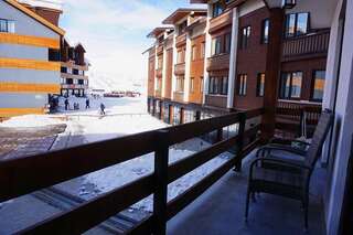 Апарт-отели Gudauri Travel Apartments in Suites (New Gudauri) Гудаури Апартаменты с видом на горы-15